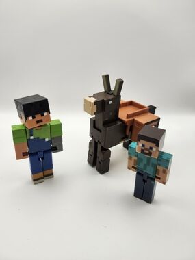 Minecraft Core Figures, Steve, Donkey With Accessories Lot Of 4